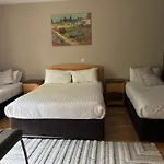 The Folly Group Sleeps 26 *