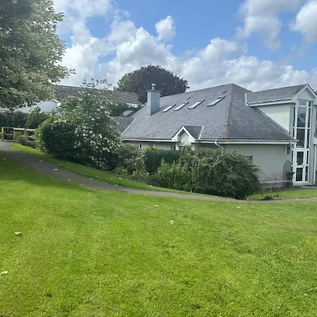 Prázdninový dům The Folly Group Sleeps 26 Kilkenny