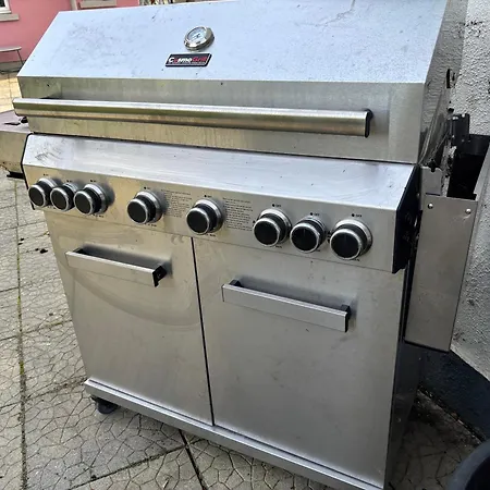 The Folly Group Sleeps 26 Prázdninový dům