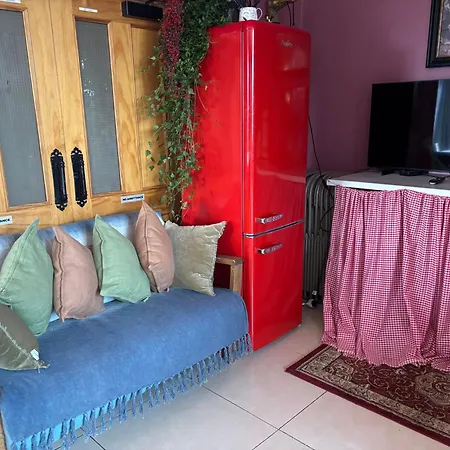 The Folly Group Sleeps 26