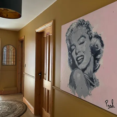 The Folly Group Sleeps 26 Prázdninový dům *