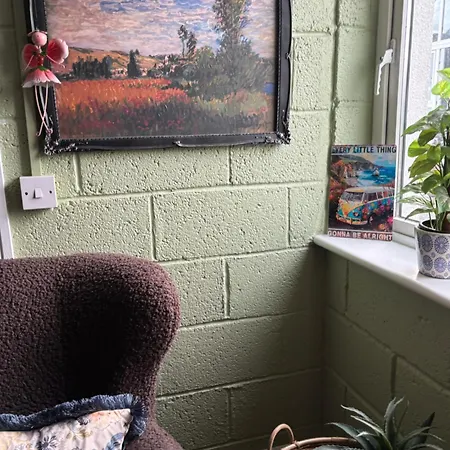 The Folly Group Sleeps 26