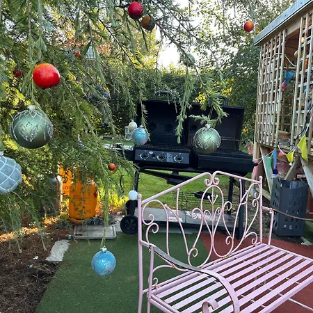 Prázdninový dům The Folly Group Sleeps 26 Kilkenny