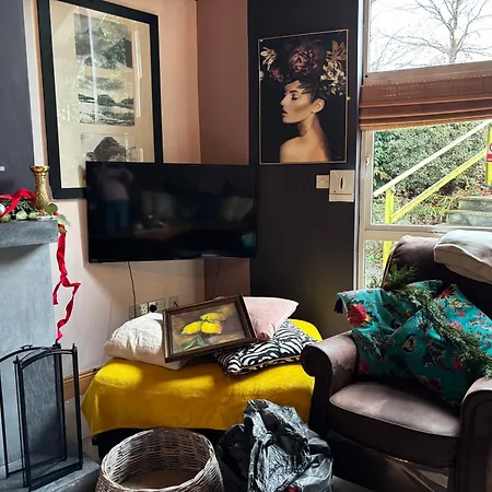 The Folly Group Sleeps 26 Prázdninový dům *