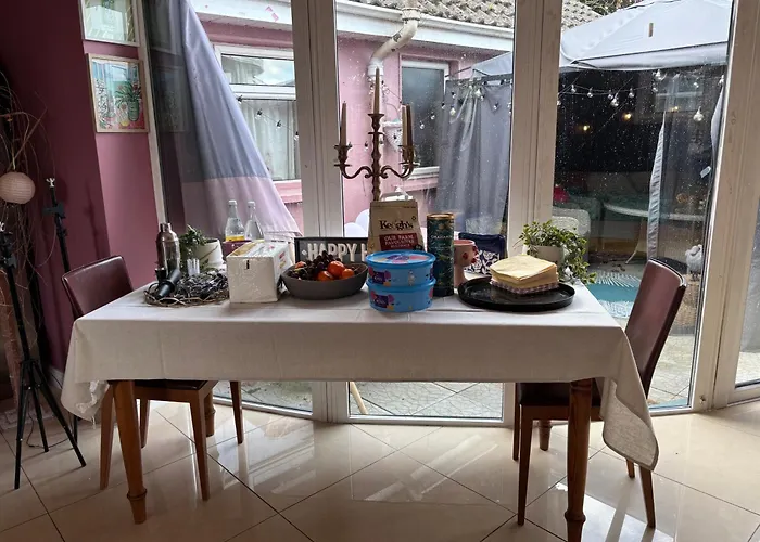 別荘 The Folly Group Sleeps 26 キルケニー