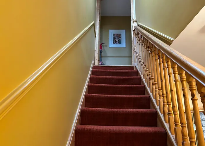 The Folly Group Sleeps 26 別荘 *